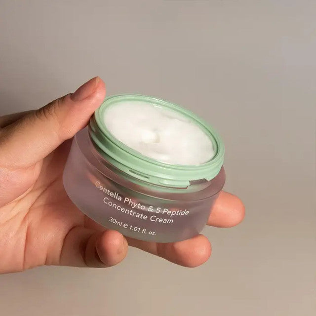 Haruharu Wonder Centella Phyto & 5 Peptide Concentrate Cream (30ml) - Kiyoko Beauty