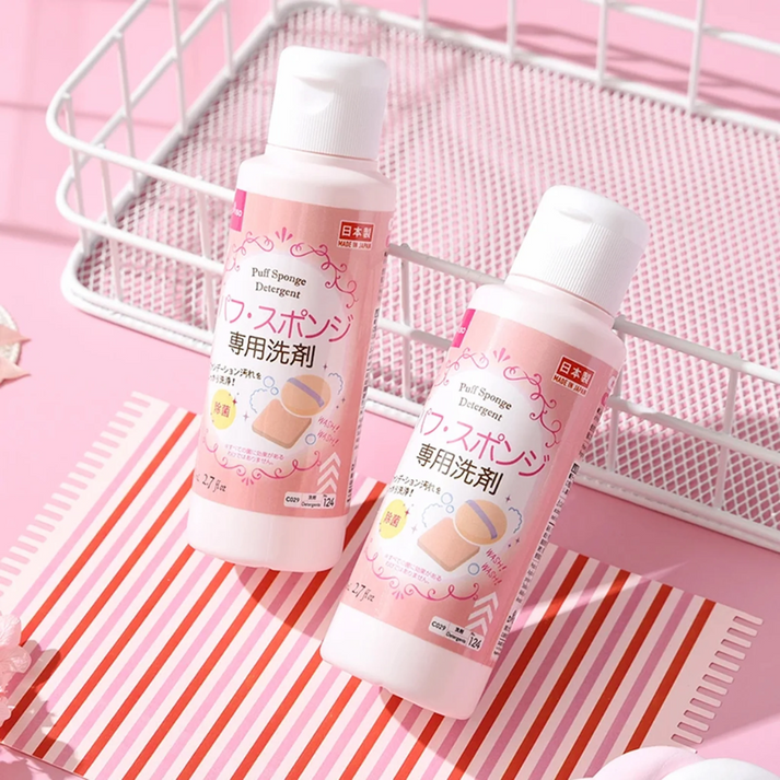 DAISO Puff Sponge Detergent (110ml)