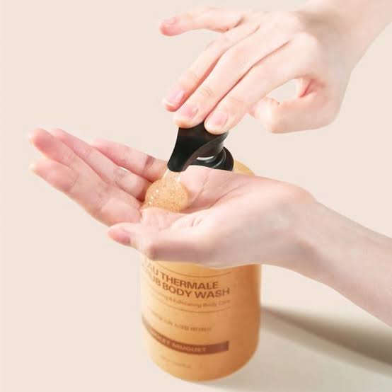 KUNDAL Eau Thermale Scrub Body Wash (500ml)