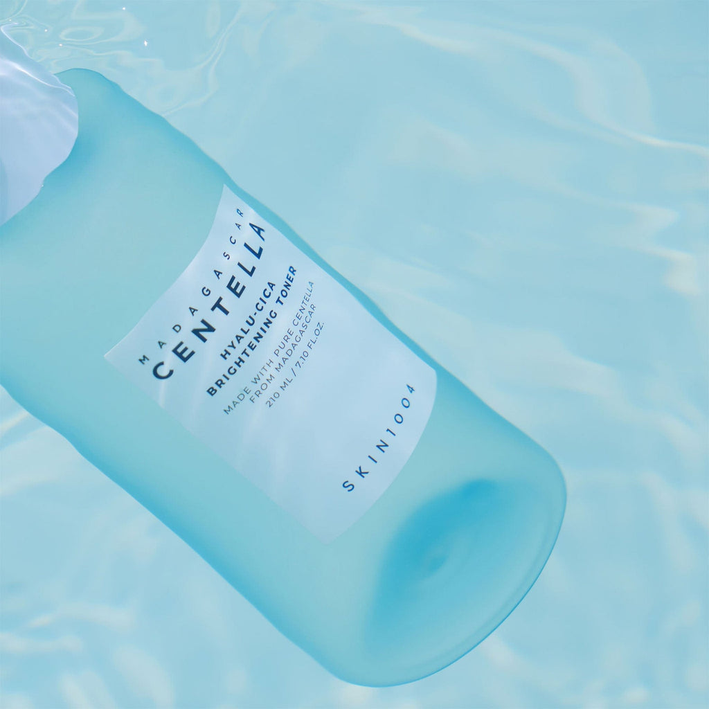 Skin1004 Madagascar Centella Hyalu-Cica Brightening Toner (210ml) - Kiyoko Beauty